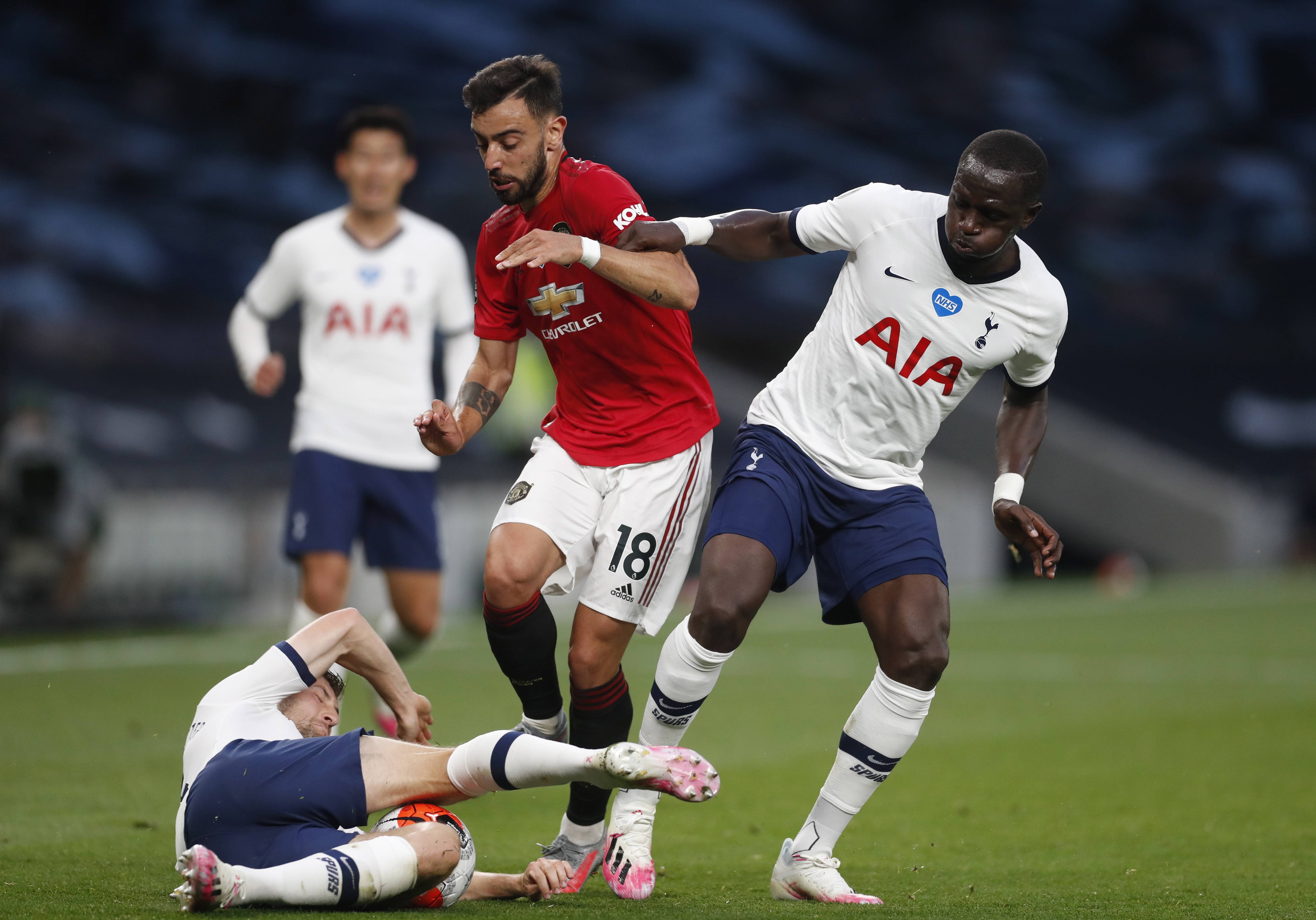 并揭示其背 并揭示其背